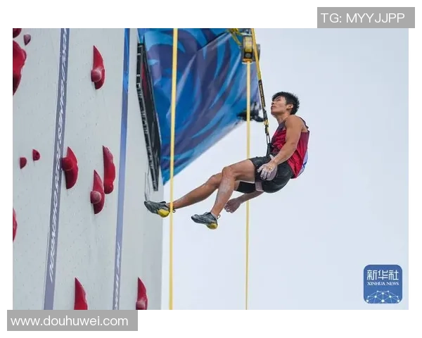 成都攀岩队在滑板精英赛中以94分稳居积分榜首位