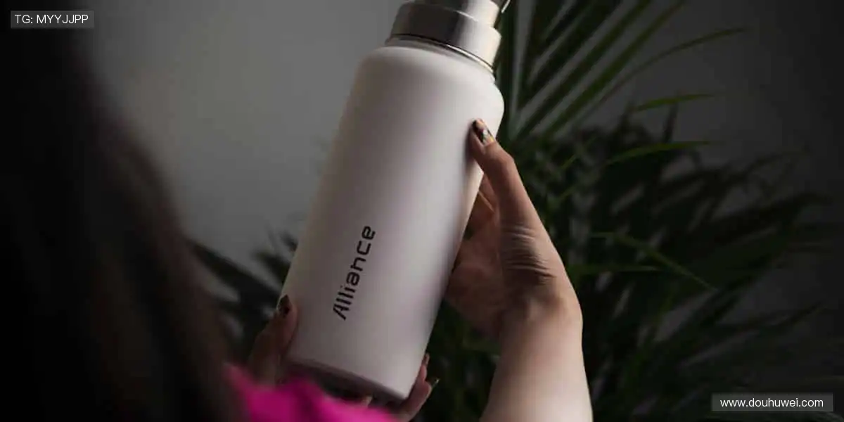 🎁 正版授权,独家周边!用潮流装备,彰显你的热爱👕🏆